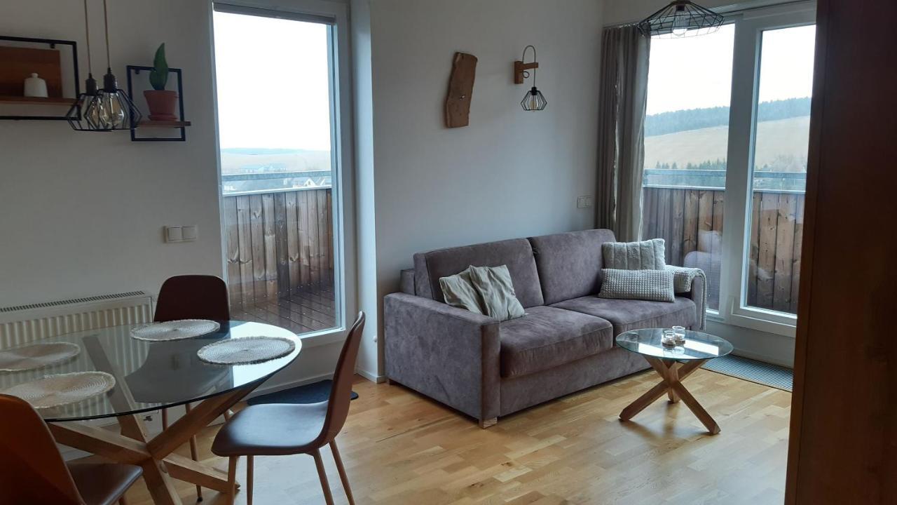 Mezonetovy Apartman Se Dvema Balkony A Vyhledem Loučná pod Klínovcem Buitenkant foto